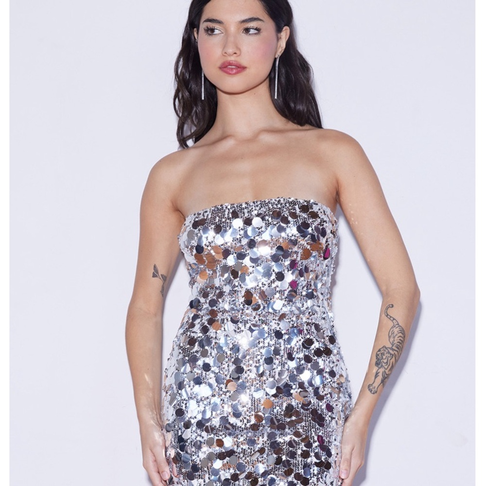 Sequence dress
